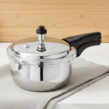 VINOD Doniv Titanium Triply Stainless Steel Pressure Cookers 3 Ltr, Outer Lid, Induction Friendly